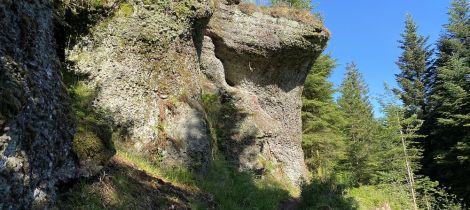 Aperçu de LA ROCHE TOCQUAINE